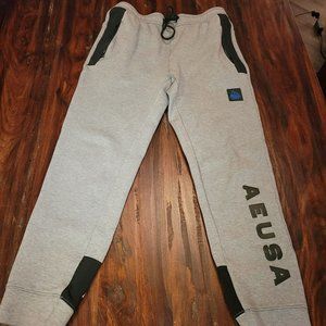 American Eagle Boys Size M Joggers